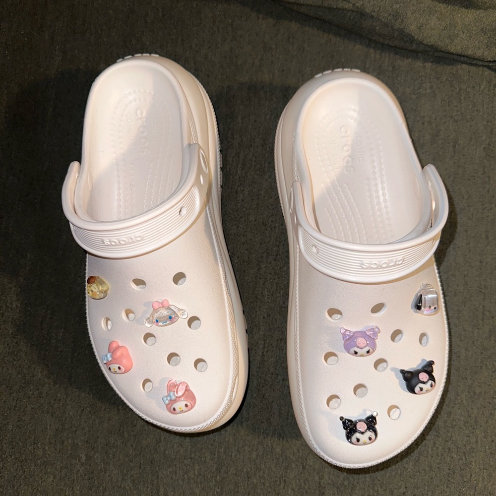 Mega Crush Clog